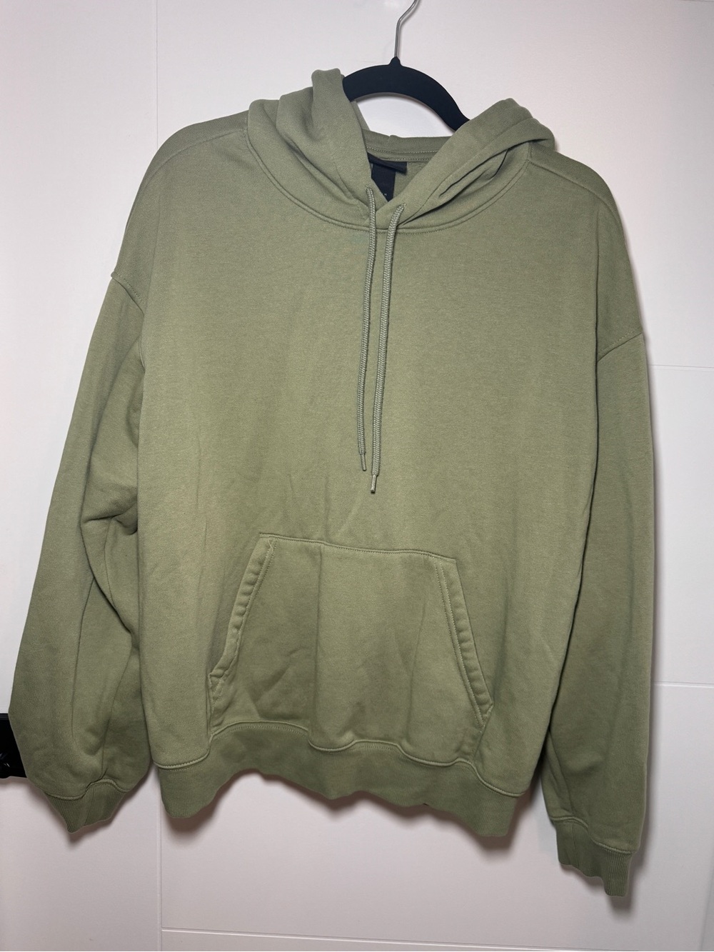 H&M Men's Olive Hoodie with Drawstring
